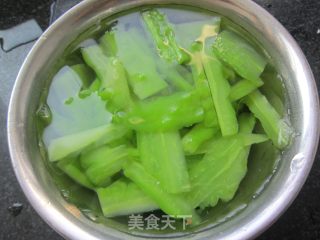 清凉一夏----苦瓜拌木耳的做法步骤：9