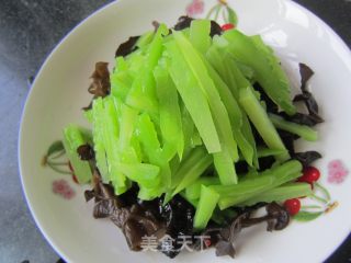 清凉一夏----苦瓜拌木耳的做法步骤：11
