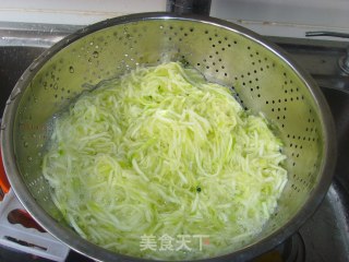 漂亮的水煎饺的做法步骤：2