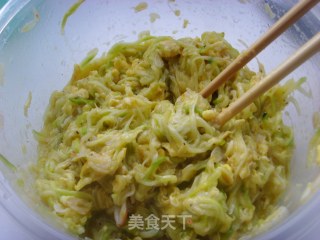漂亮的水煎饺的做法步骤：7