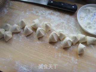 漂亮的水煎饺的做法步骤：8