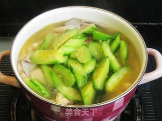秀珍菇豆腐泡腊肉煲的做法步骤：10
