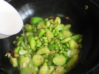辣味丝瓜毛豆炒海虾的做法步骤：6