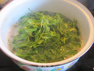 江瑶柱荠菜豆腐羹的做法步骤：6