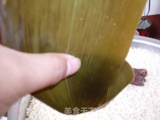 蜜枣粽子-全程图解的做法步骤：4