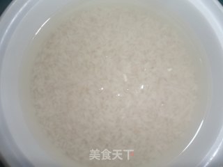 棕香排骨的做法步骤：1