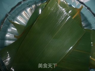 棕香排骨的做法步骤：2