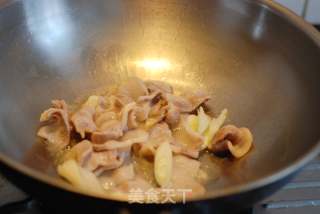 回锅肉的做法步骤：3