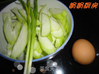 【夏天的菜】----清爽丝瓜蛋汤！的做法步骤：1