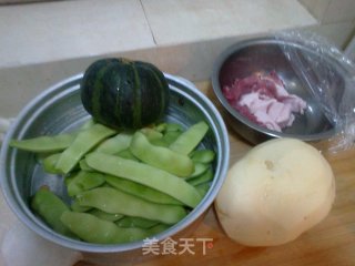 一锅出【豆角、土豆、南瓜】的做法步骤：1