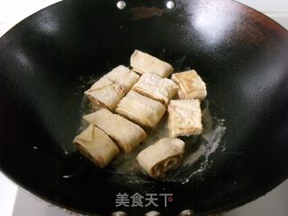 豆皮肉卷的做法步骤：5