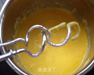 鲜果慕斯奶油蛋糕的做法步骤：4