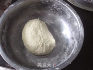 超简单馅饼的做法步骤：1