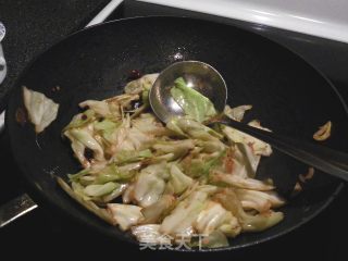 干锅手撕包菜的做法步骤：4