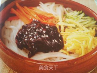 韩剧最爱的正宗炸酱面的做法步骤：4