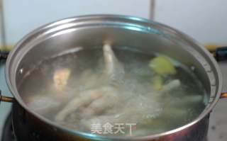 虎皮凤爪的做法步骤：2