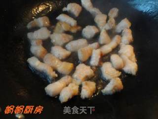 白萝卜烧肉的做法步骤：2