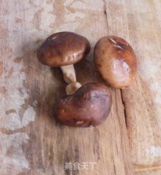 香菇冬瓜炒肉片的做法步骤：1