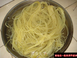 超级简单凉面的做法步骤：2