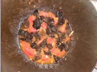 木耳烩豆腐的做法步骤：5