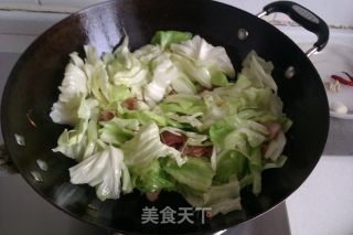 培根炒包菜的做法步骤：4