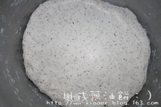 川式葱油饼的做法步骤：5