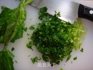 咸鲜腊肉汤圆的做法步骤：1