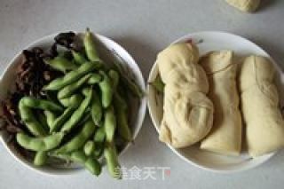 毛豆素鸡的做法步骤：1