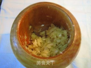 老北京传统凉拌莱——麻酱拌蒜茸茄泥的做法步骤：7