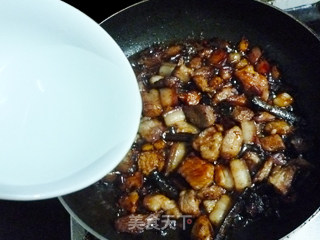 五花腩炖土豆的做法步骤：10