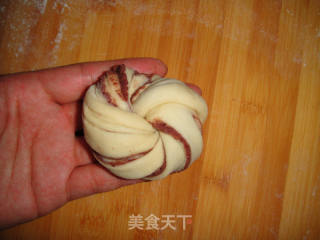 红豆沙卷面包的做法步骤：12