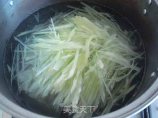 凉拌莴笋的做法步骤：3