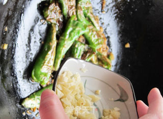 经典川菜超下饭——{虎皮小青椒}的做法步骤：8
