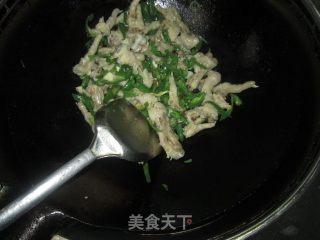 辣椒炒鸡爪的做法步骤：8