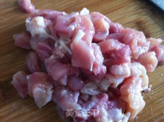 重庆辣子鸡的做法步骤：2