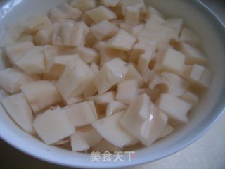 香辣什锦藕丁的做法步骤：1