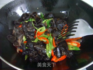 老干妈拆骨肉的做法步骤：5