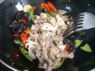 老干妈拆骨肉的做法步骤：6