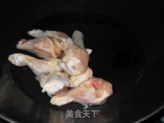 咖喱翅根的做法步骤：1