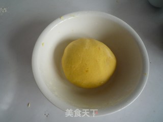 发面南瓜糖饼的做法步骤：1