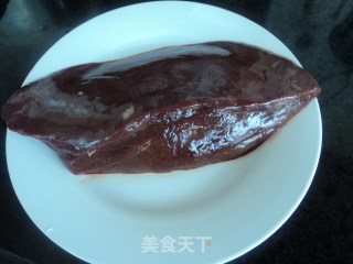 卤猪肝的做法步骤：1