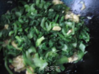 小白菜炒鸡蛋的做法步骤：6