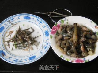 山寨版避风塘虾的做法步骤：3