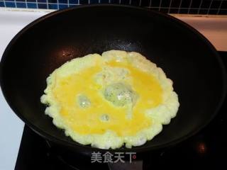 辣椒木耳炒鸡蛋的做法步骤：3