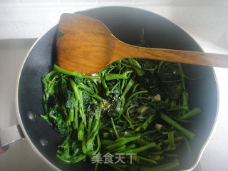 清炒空心菜的做法步骤：6