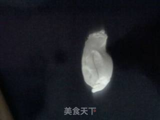 炸油条的做法步骤：4