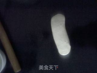 炸油条的做法步骤：5