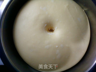 豆沙花型面包的做法步骤：4