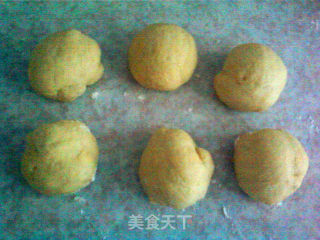 豆沙花型面包的做法步骤：5