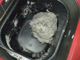 黑芝麻花卷的做法步骤：4
